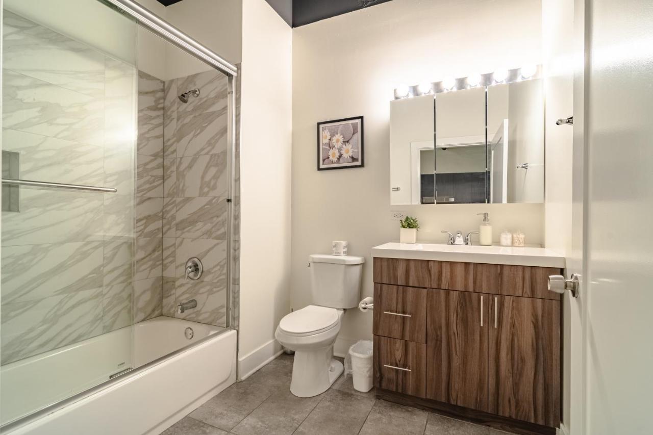 Ideal 3Br Business Or Leisure Rental In Chicago Fully Stocked Kitchen & Fast Internet With Optional Parking Near Soldier Field, Grant Park & Mccormick Place Eksteriør billede